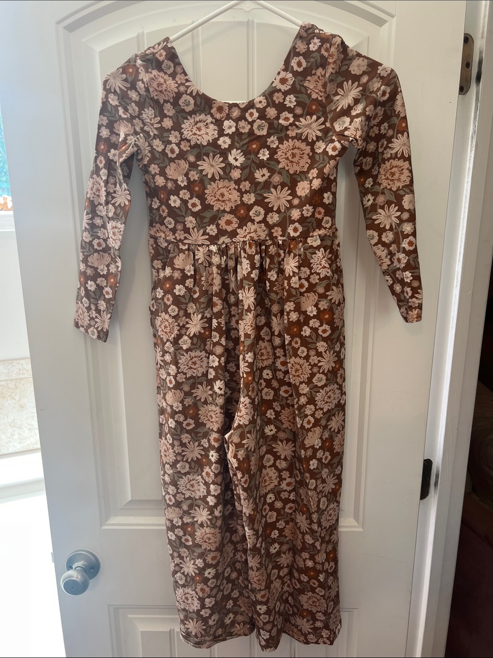 NWOT Cheeky Plum Long Sleeve Floral Romper Brown and Cream